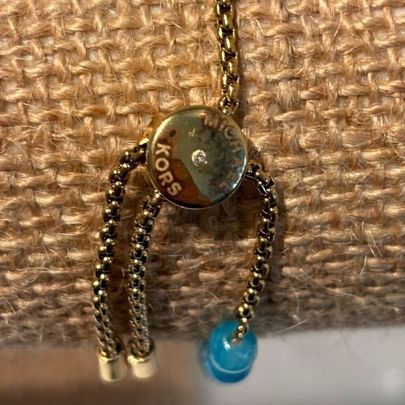 Michael Kors Gold-tone Logo Plaque Bar Adjustable Slider Beaded Bracelet Blue OS - Picture 4 of 6